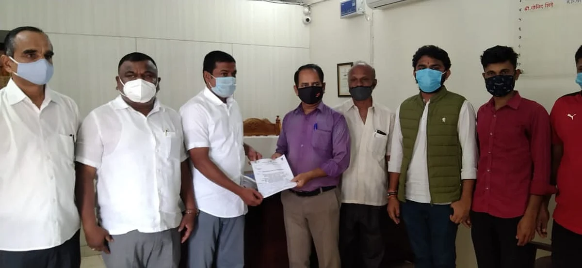 रासायनिक खतांसह पेट्रोल, डिझेलची दरवाढ रद्द करावी
