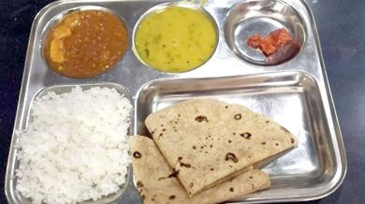 Shivbhojan thali crosses 4 cr-mark