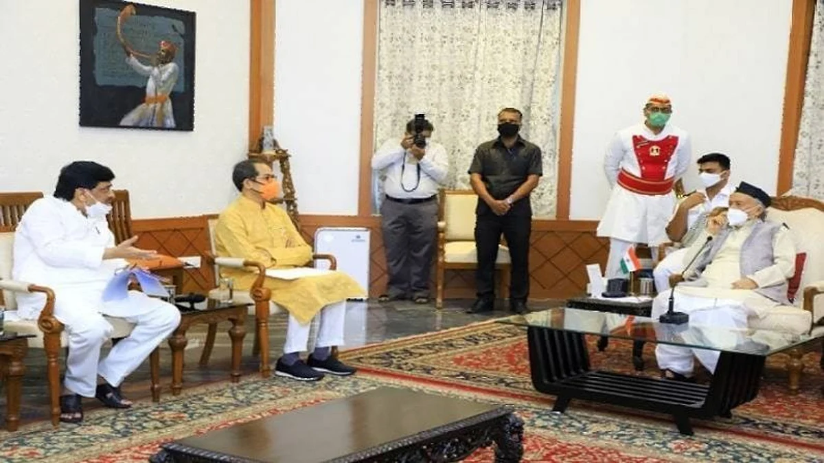 मराठा आरक्षण : मुख्यमंत्री उद्धव ठाकरे भेटले राज्यपालांना