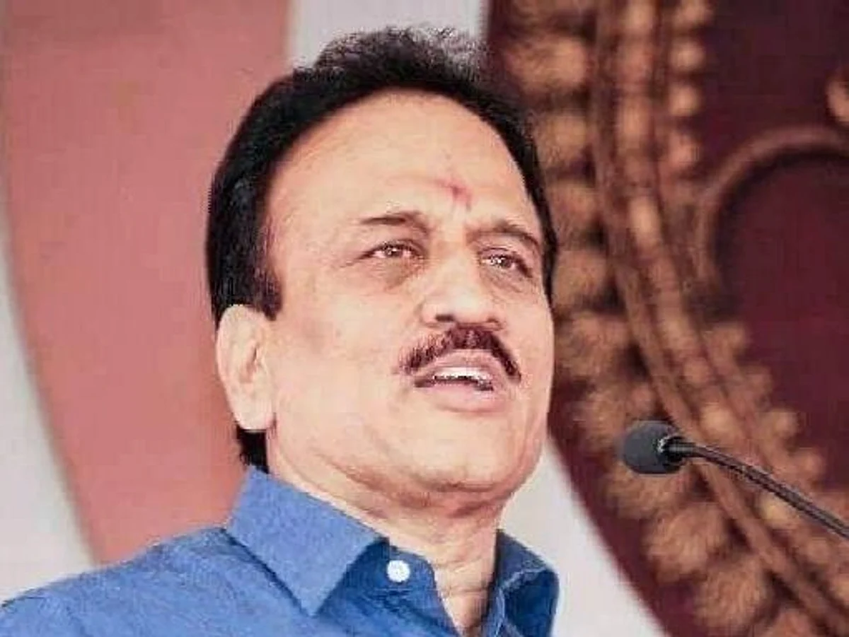 जयकुमार रावल, गिरीश महाजनसह १२ आमदार वर्षभरासाठी निलंबित