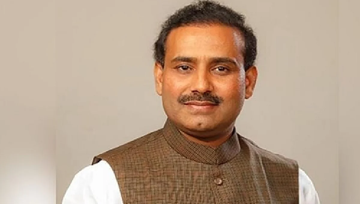 ऑक्सिजन निर्मितीचे ३८ प्रकल्प कार्यान्वित