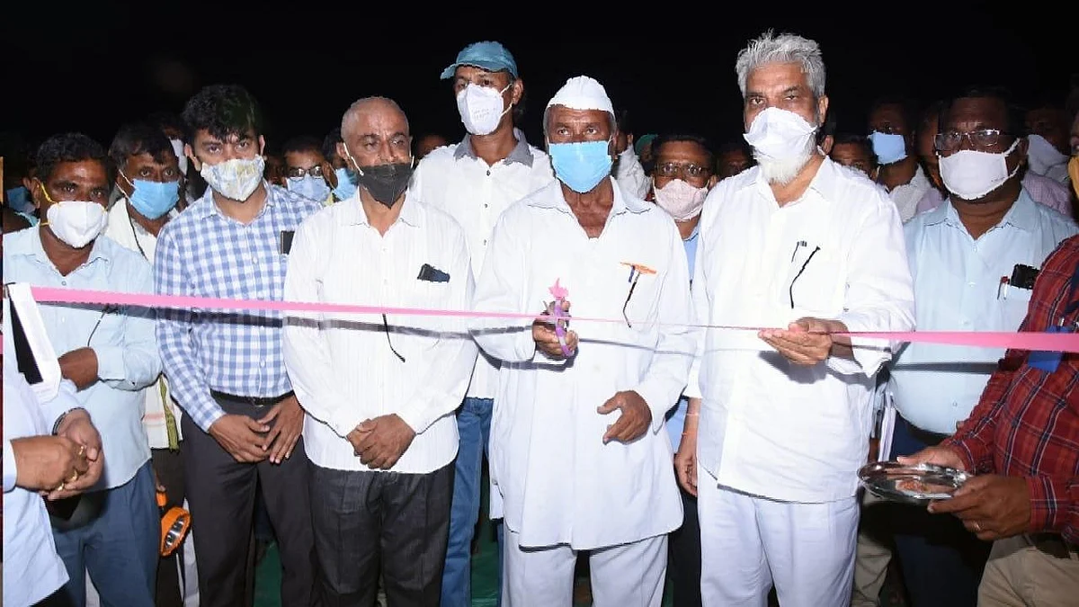 Video युरियाची टंचाई ; शासन दोनच दिवसात युरिया उपलब्ध करेल-कृषीमंत्री दादाजी भुसे