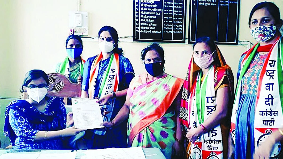 शेतकरी व्हेंटिलेटरवर का ?