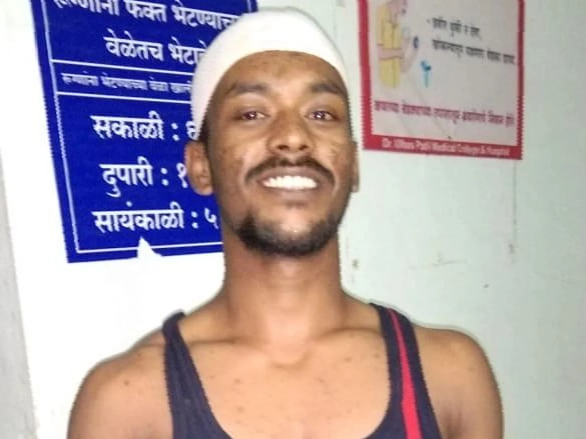 उपचार घेत असतांना खिडकीची जाळी तोडून कैद्याचे पलायन