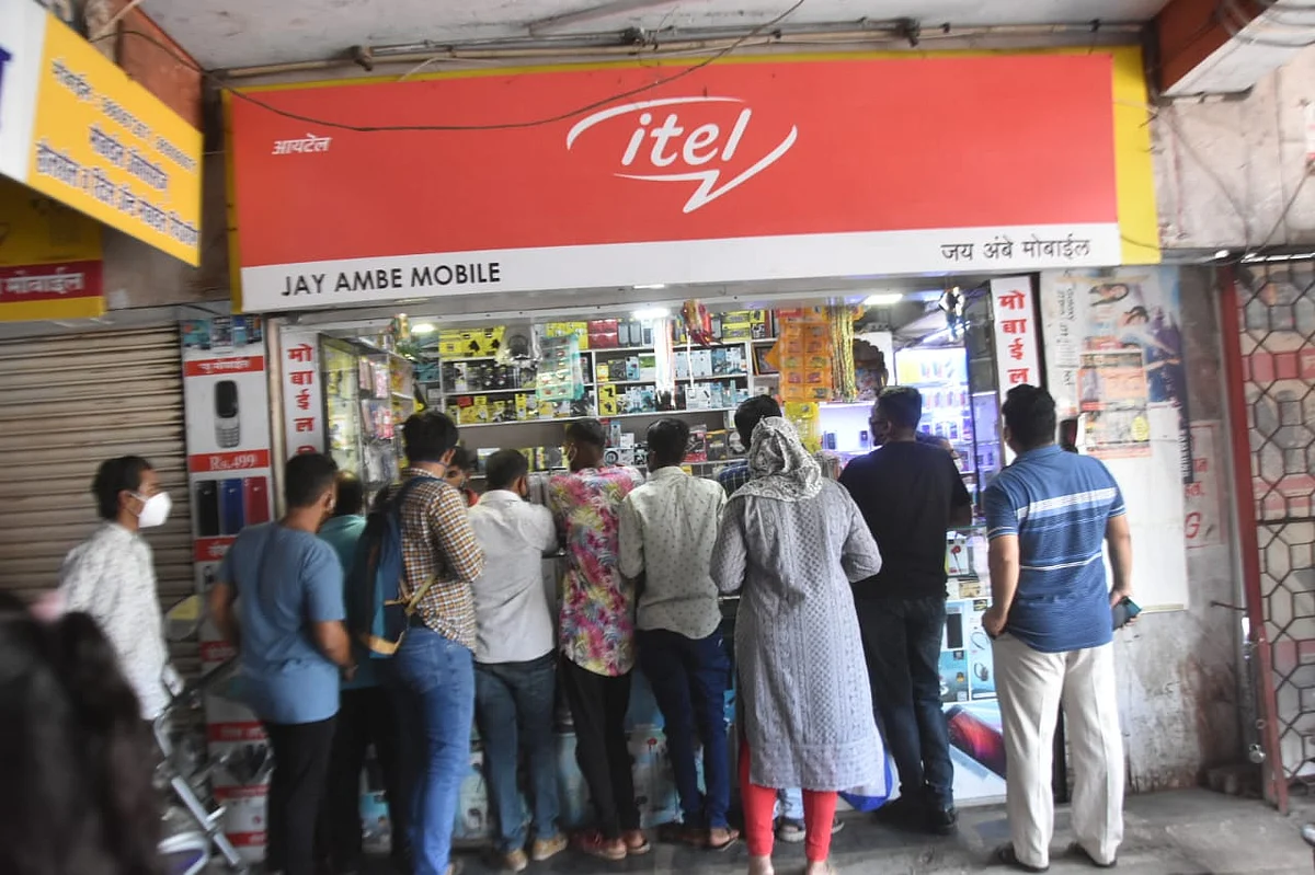 नाशिकमधील निर्बंध शिथीलनंतरचा पहिला दिवस...पाहा परिस्थिती