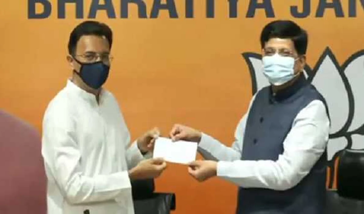 Cong leader Jitin Prasada joins BJP