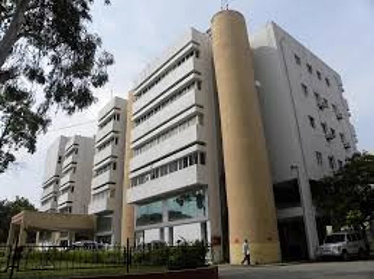 पोषण आहार देणार्या स्वयंपाकी, मदतनीसांचेच आर्थिक कुपोषण