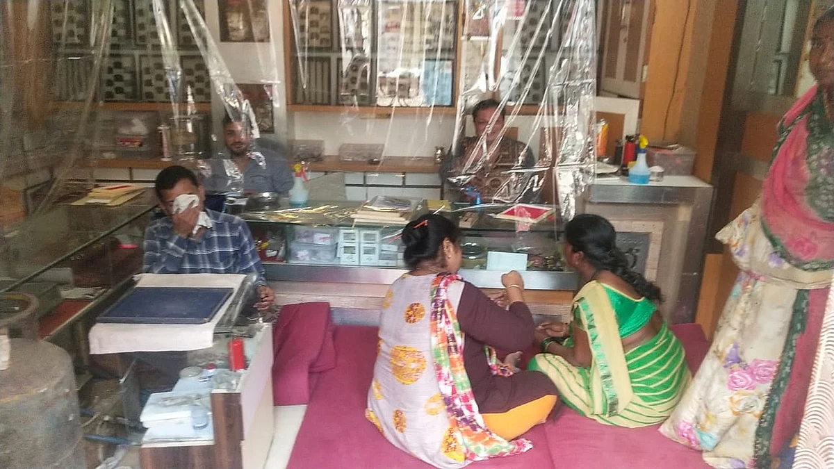 बळीराम पेठ, महाबळ येथील चार दुकाने सील