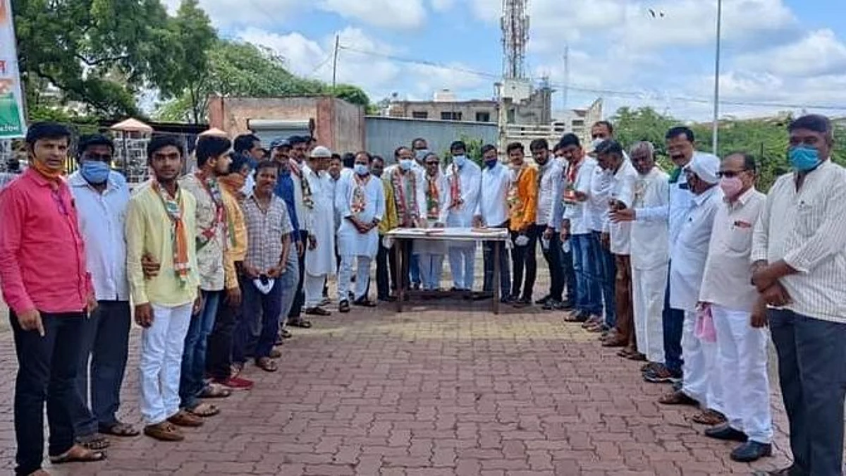 इंधन, गॅस दरवाढीच्या निषेधार्थ बेलापूर येथे काँग्रेसचे आंदोलन