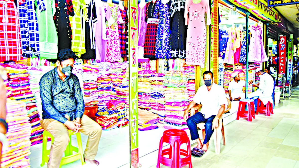 महागाईच्या चक्रव्यूहात ग्राहक