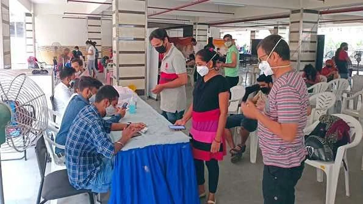 44,111 new nCoV cases, 2,96,05,779 cured in India