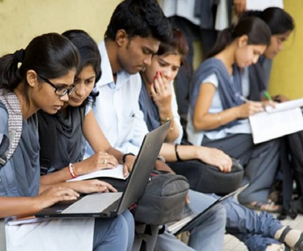 दहावी निकालाची वेबसाईट अखेर सुरु ; असा पाहा निकाल