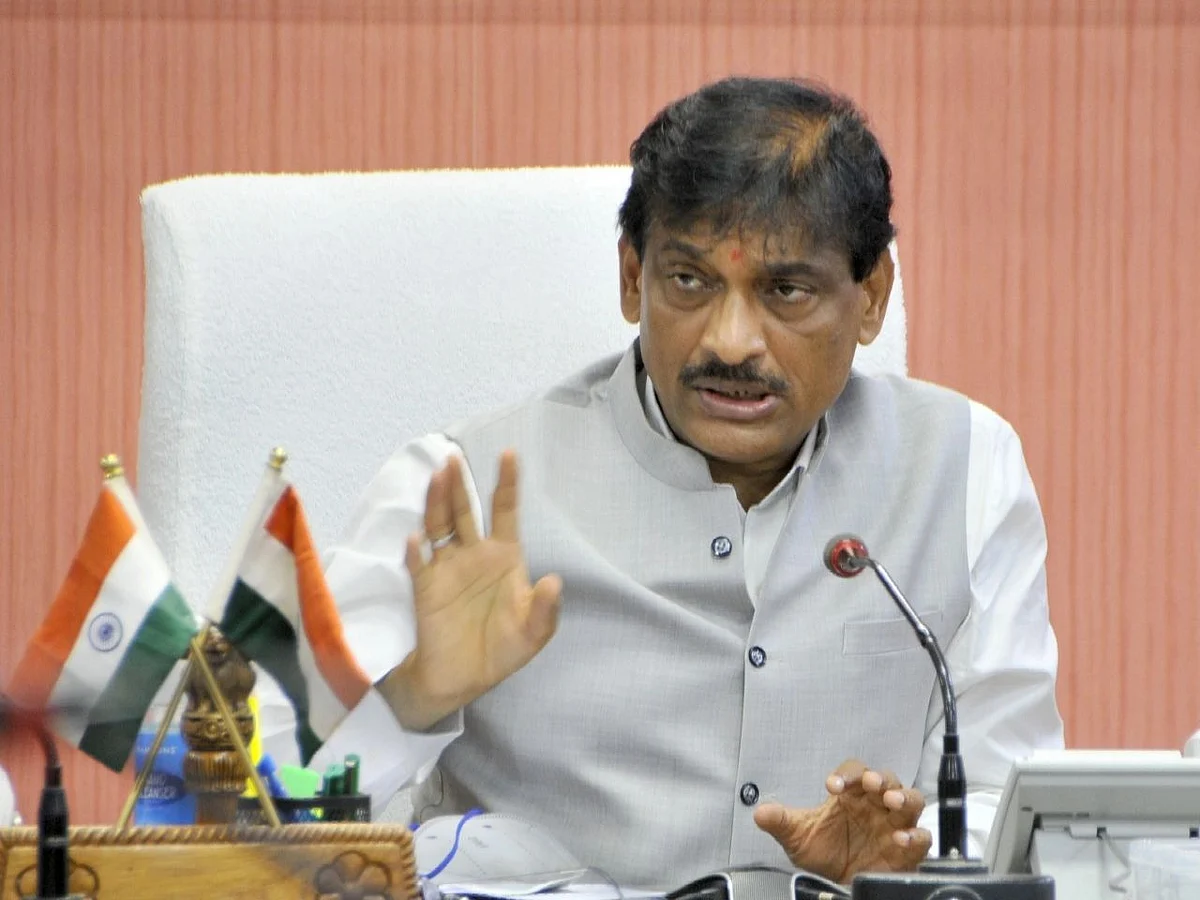 कोविड नियमावलीच्या अमंलबजावणीसाठी यंत्रणा सर्तक