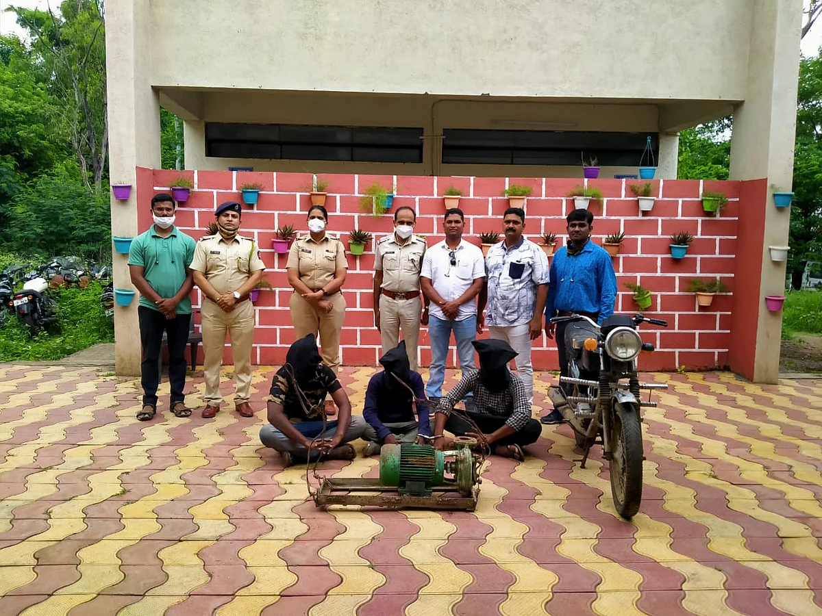 चोरीच्या गुन्ह्यातील तीन आरोपी जेरबंद