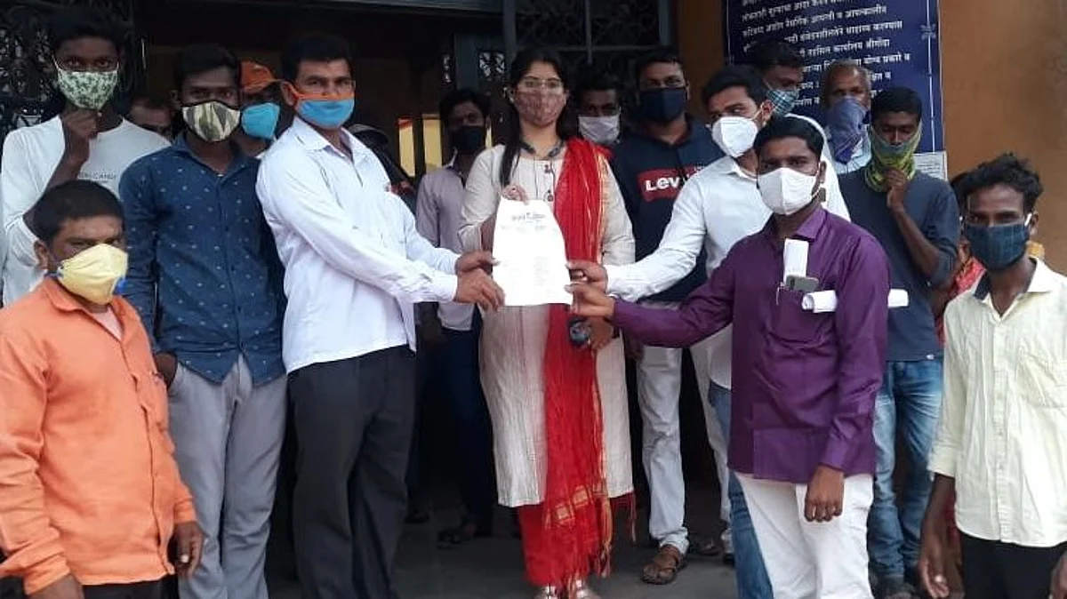 थकीत पगार न दिल्यास डफडे बजाव आंदोलन
