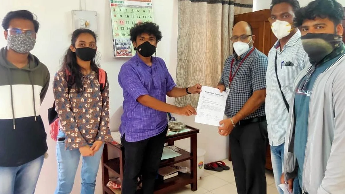 यूपीएससी, पुणे विद्यापीठाच्या परीक्षा एकाच दिवशी