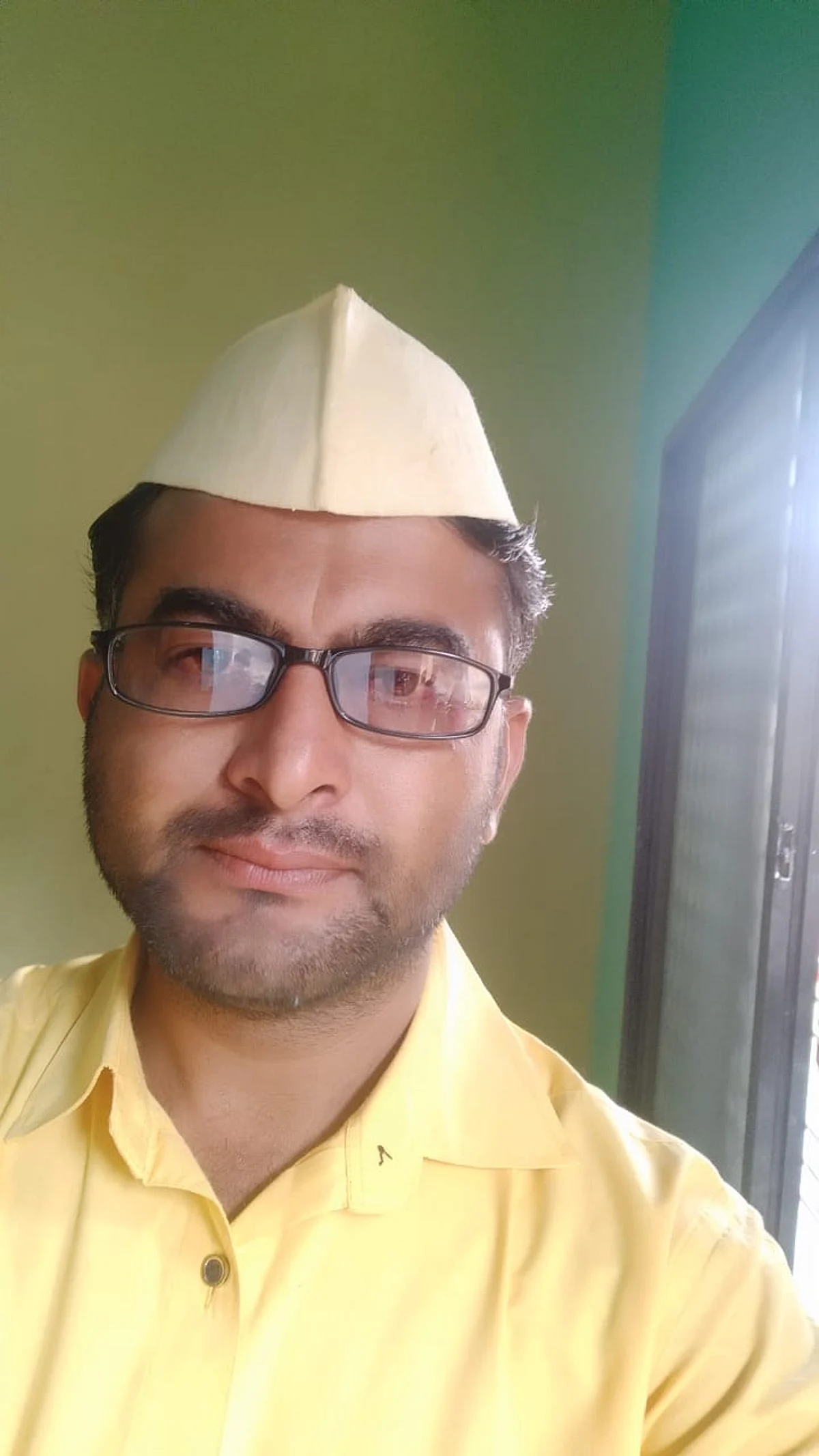 गिरणारे येथील शेतकऱ्याची कर्जाला कंटाळून आत्महत्या