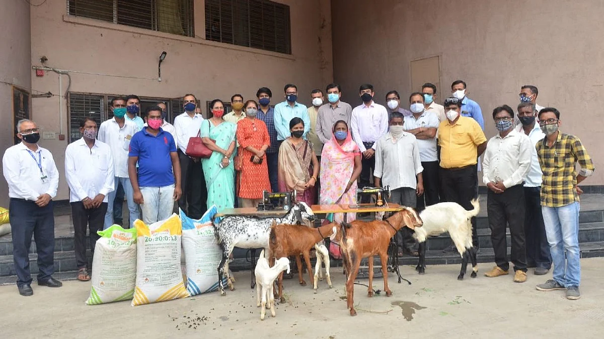 ‘भरारी’ची आत्महत्याग्रस्त शेतकऱ्यांच्या कुटूंबियांना ‘उभारी’
