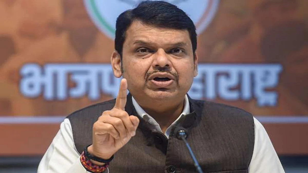 काँग्रेसकडून व्हिक्टिम कार्ड खेळण्याचा प्रयत्न; फडणवीसांचा घणाघात