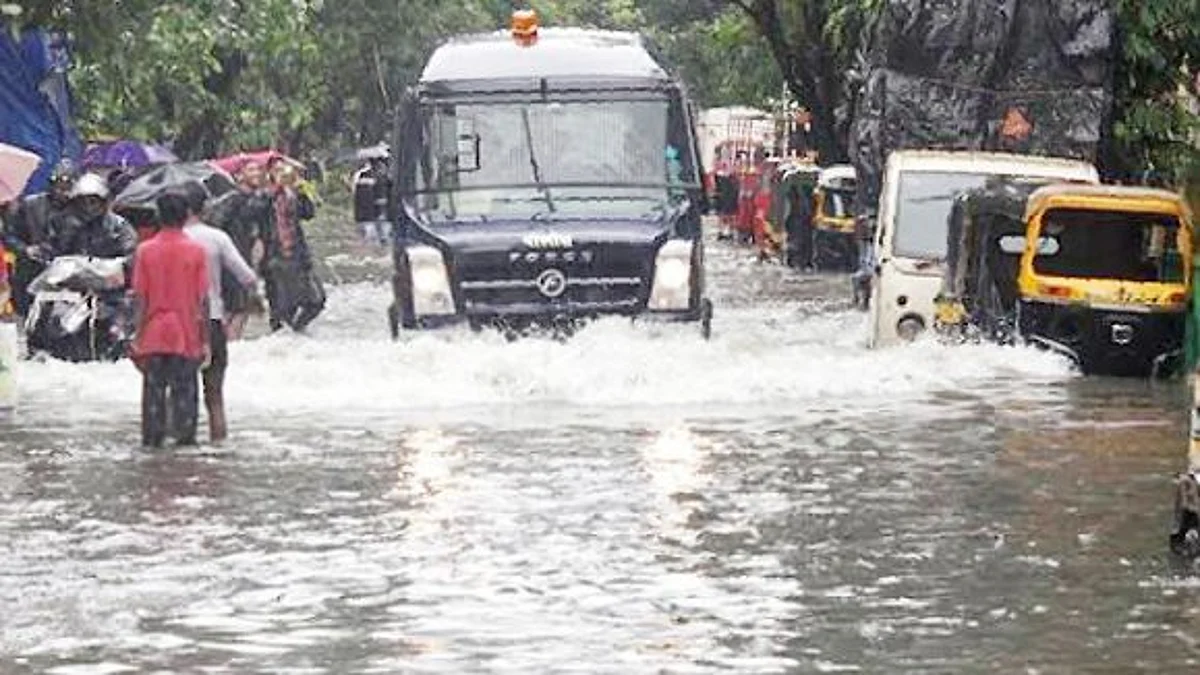 Photo Gallery : मुंबईत पावसाचे तांडव...