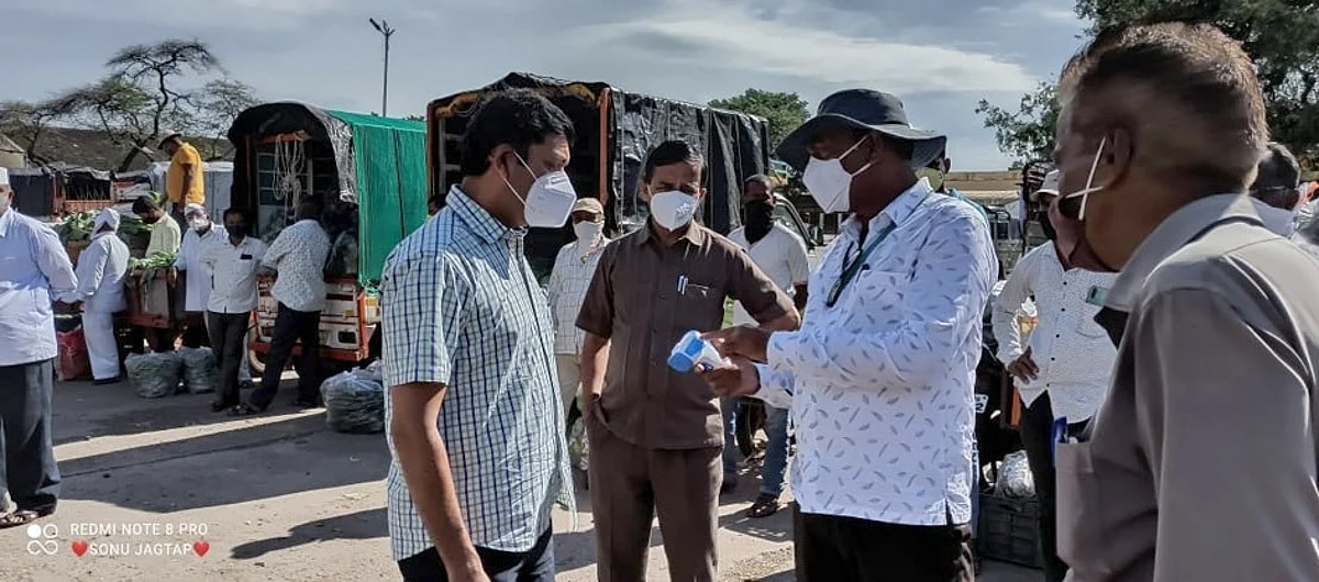 लासलगाव कृऊबात
विनामास्क फिरणार्यांची करोना टेस्ट