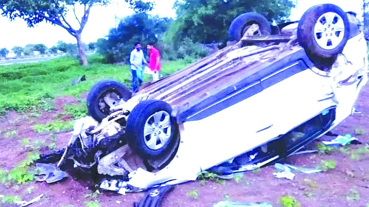 राष्ट्रवादीच्या शहर जिल्हाध्यक्षांच्या कारला अपघात