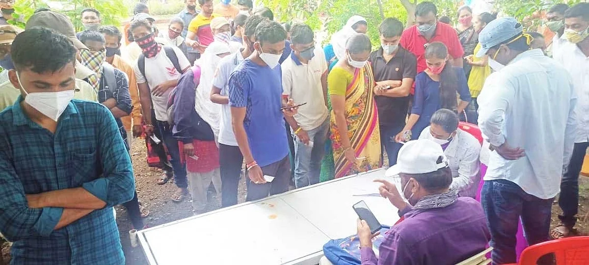 ग्रामीण भागात लसीकरणास तरुणांचा प्रतिसाद