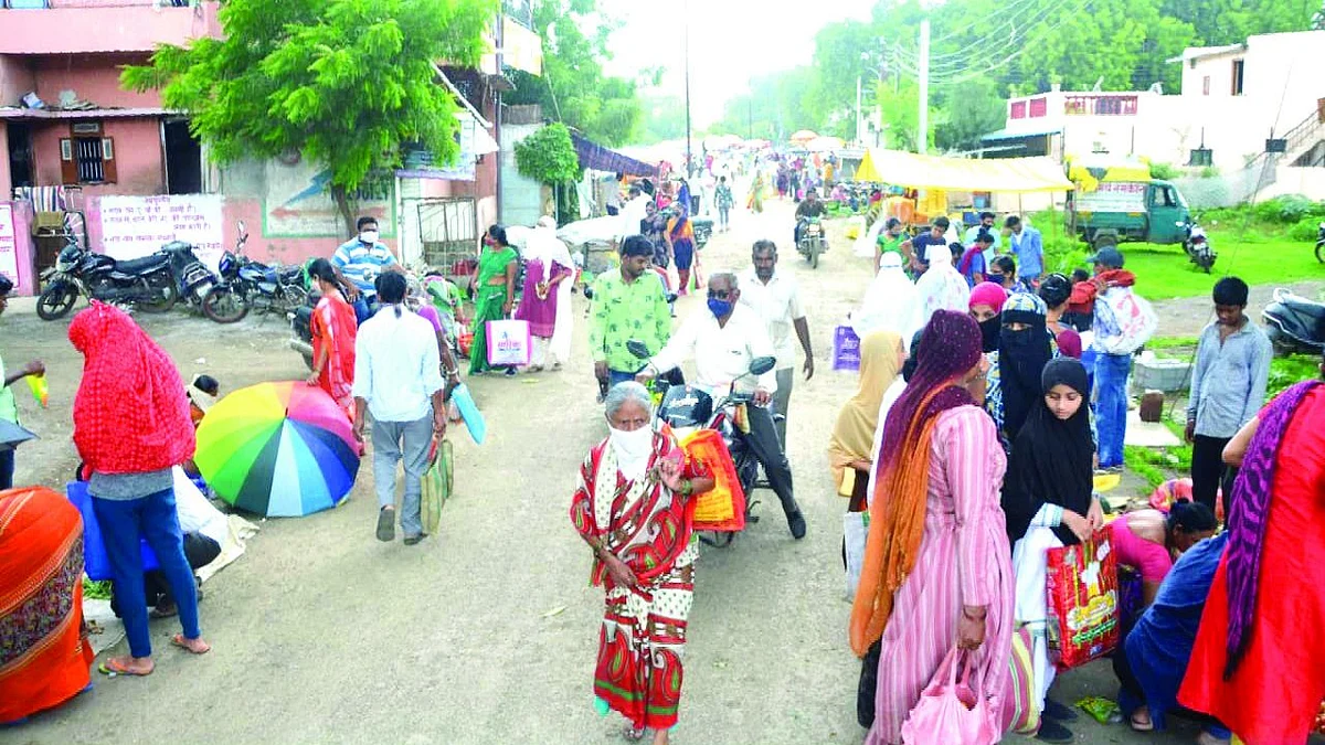 बंदीनंतरही आठवडे बाजार