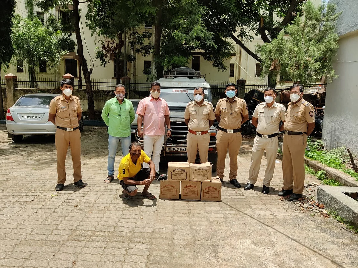 भंडारदरा परिसरात अवैध दारू वाहतूक करणाऱ्या वाहनासह वाहन चालक अटकेत