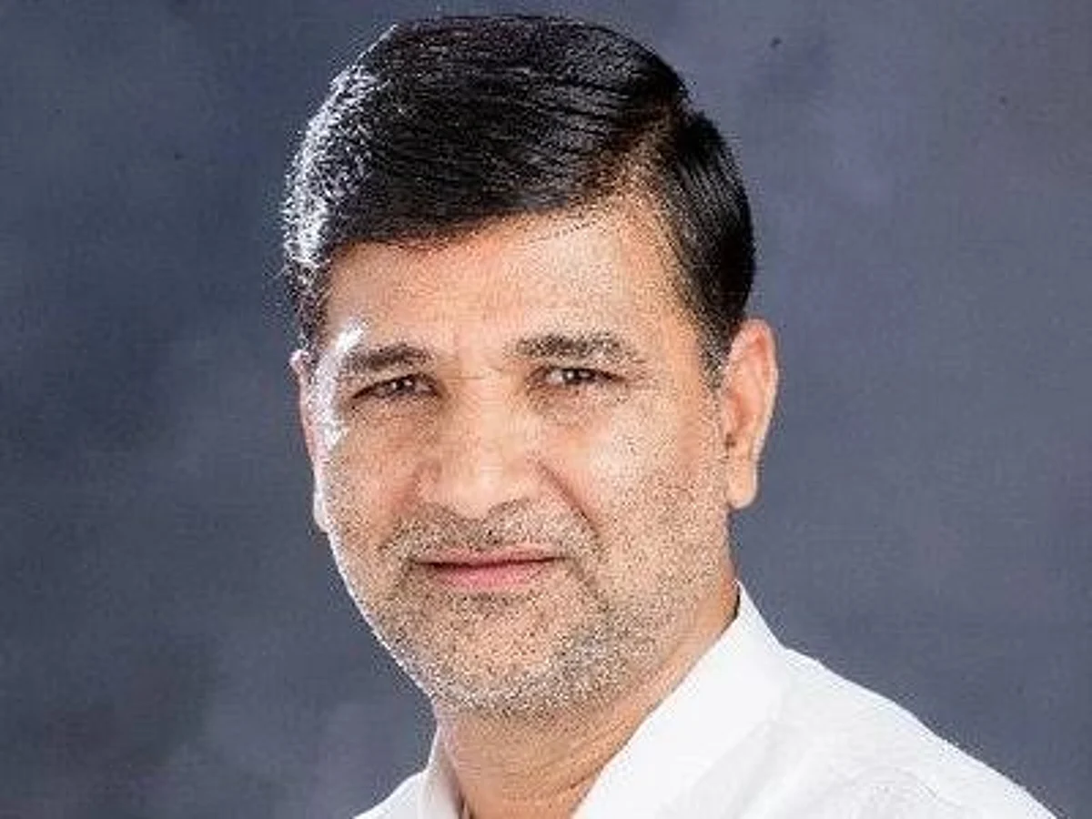 राज्य सरकारच्या नाकर्तेपणामुळे मराठा आरक्षण रद्द