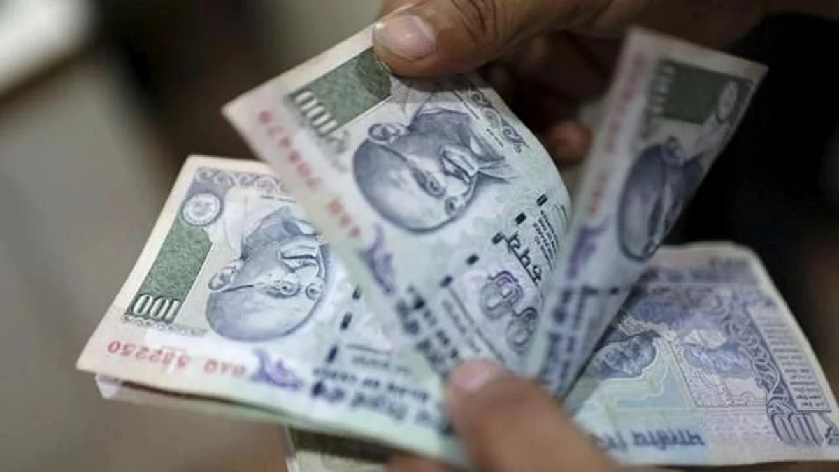 ऑटोरिक्षा परवानाधारकांना सानुग्रह अनुदान