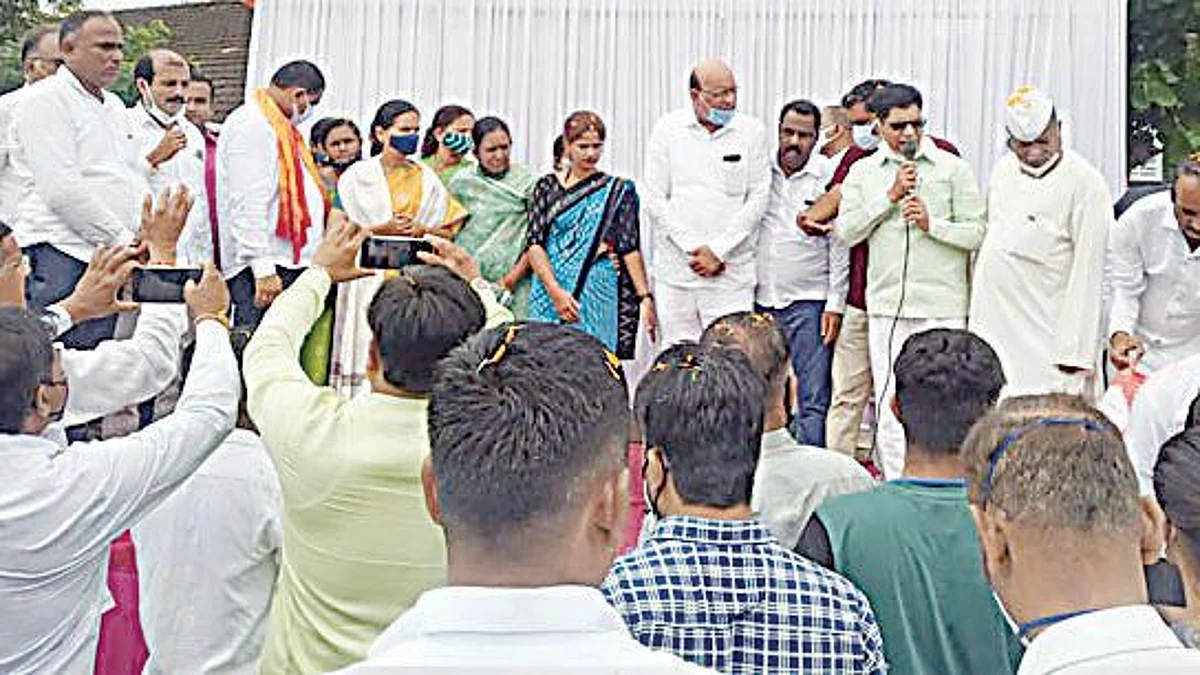 रस्ते,वीज,पाणीप्रश्नांना प्राधान्य देणार