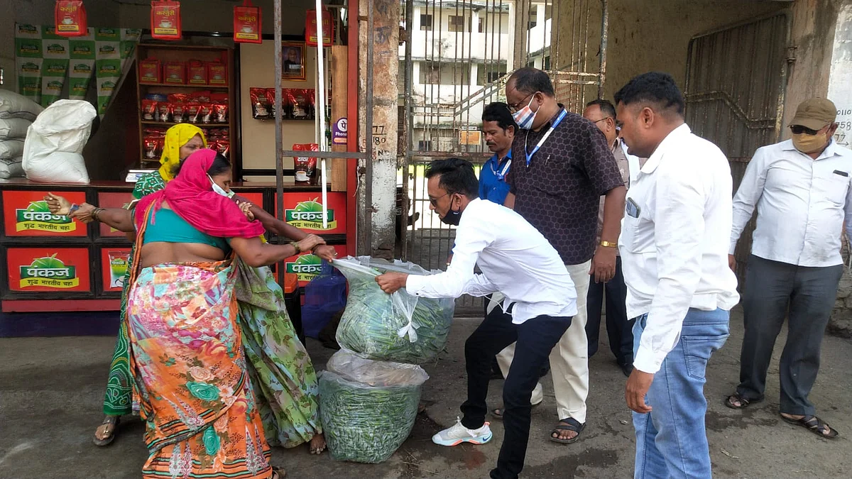 जळगाव मनपा प्रशासनाची हिटलरशाही