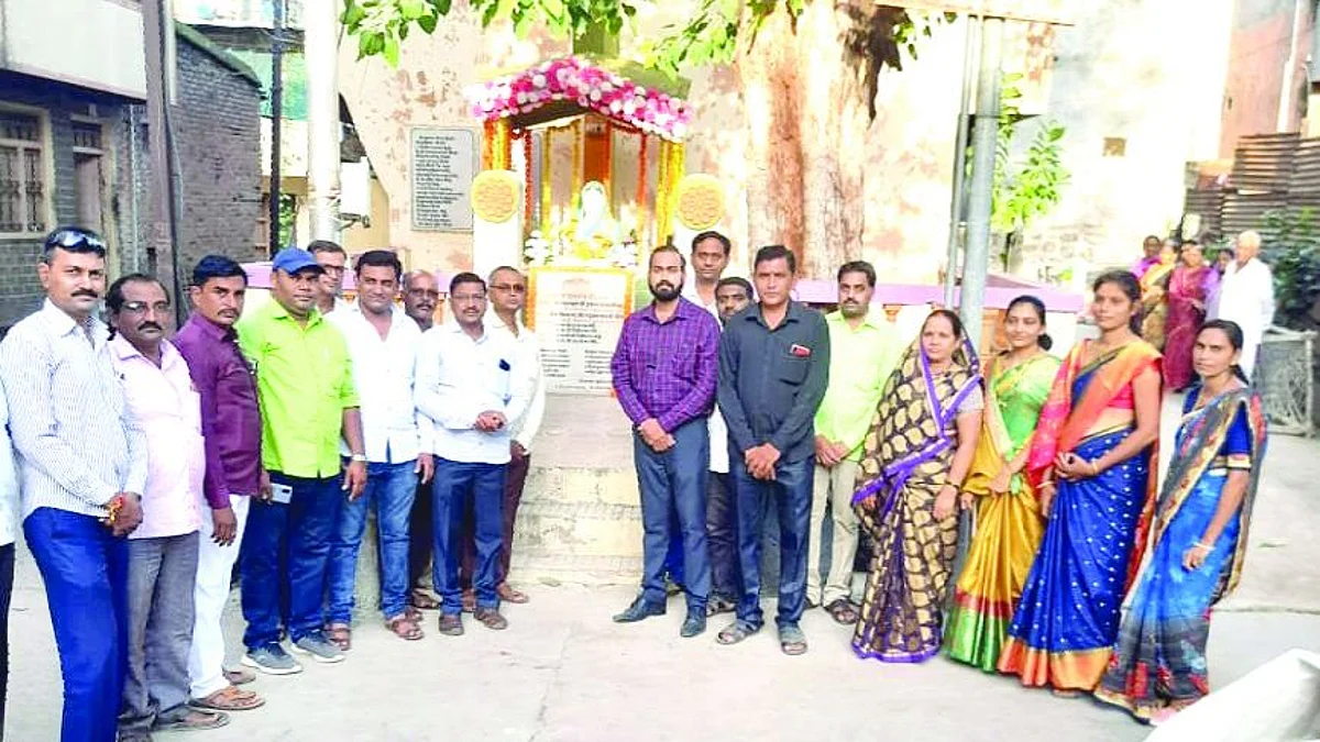 बहिणाबाई स्मारकासाठी जन आंदोलनाचा निर्धार