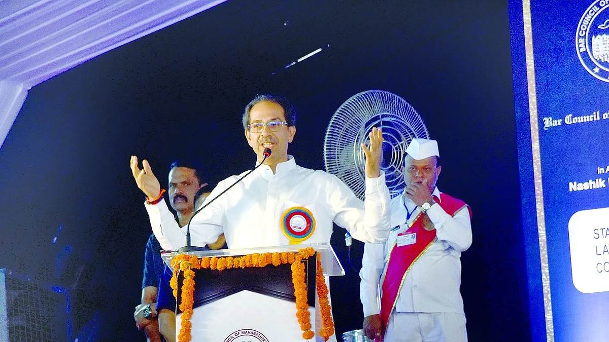 Priority to fulfil needs of police force: CM Thackeray