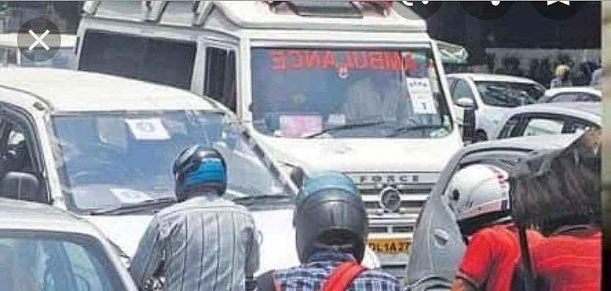 MG road needs well planned parking lots