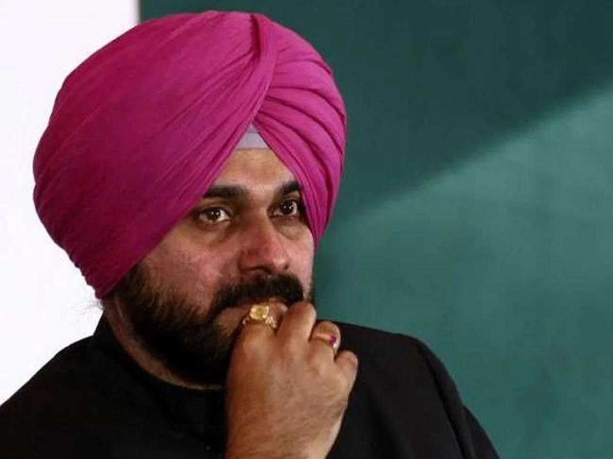 पंजाबमध्ये काँग्रेसला धक्का : नवज्योत सिंग सिद्धूंनी दिला प्रदेशाध्यक्षपदाचा राजीनामा