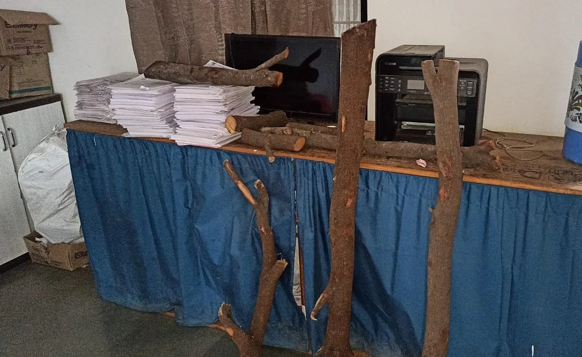 चंदनाची तस्करी करणारा अटकेत