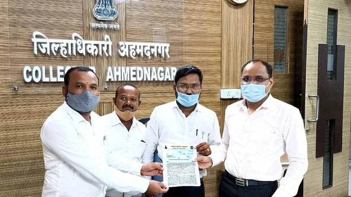 अहिल्यादेवींचा पुतळा स्वतंत्र जागेतच बसवावा