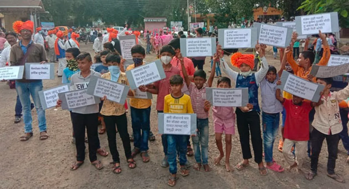 सेंद्रीय शेतीसाठी बैलगाडी मिरवणुक