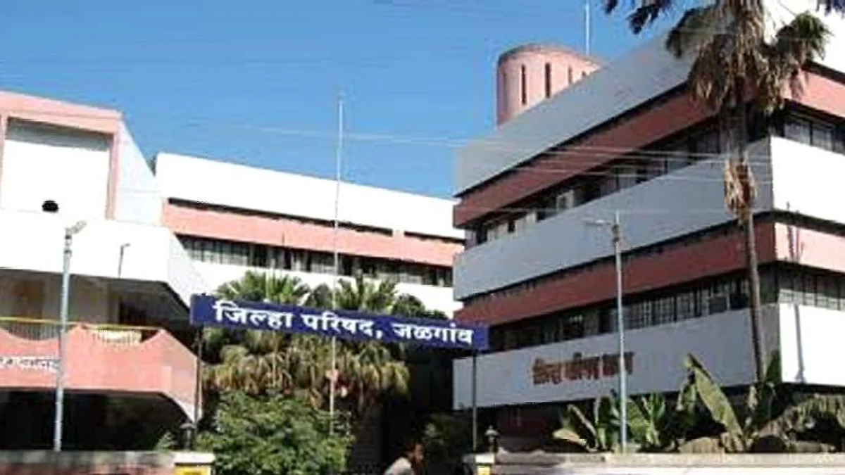 पंचायतराज समितीकडून अधिकार्यांची खरडपटटी