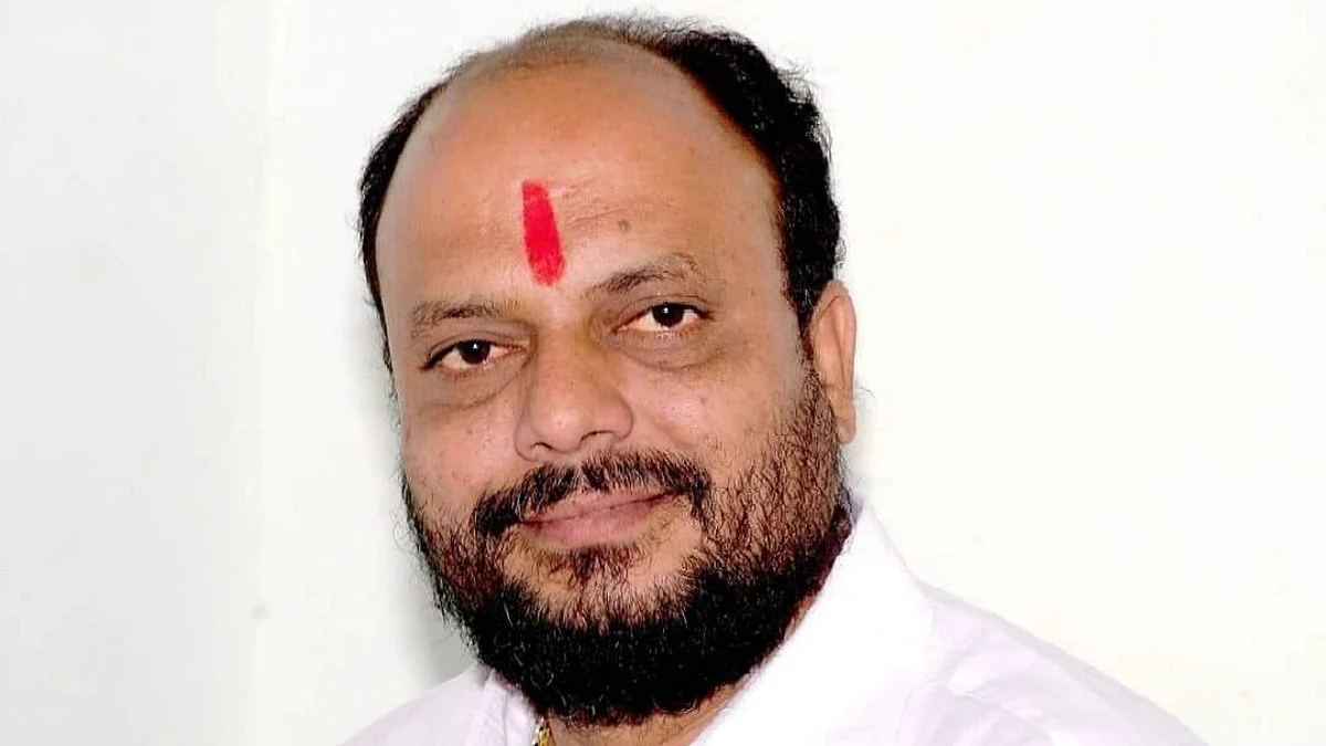 पालकमंत्री जिल्ह्याच्या दौऱ्यावर