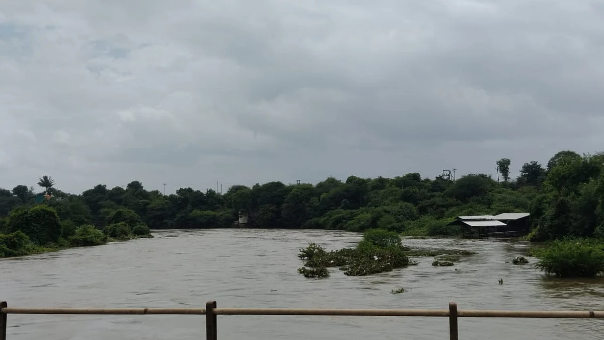 निळवंडे धरणातून पाण्याचा विसर्ग केला कमी, मात्र...