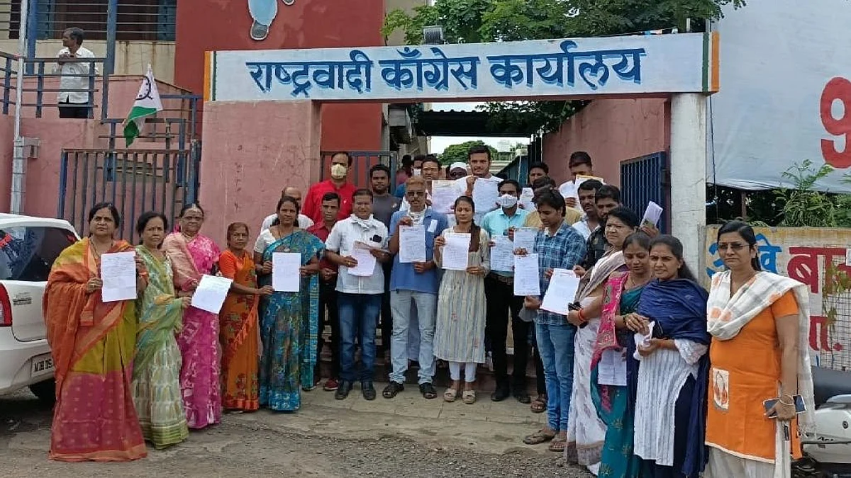 जळगाव राष्ट्रवादी काँग्रेसमध्ये राजीनामा सत्र