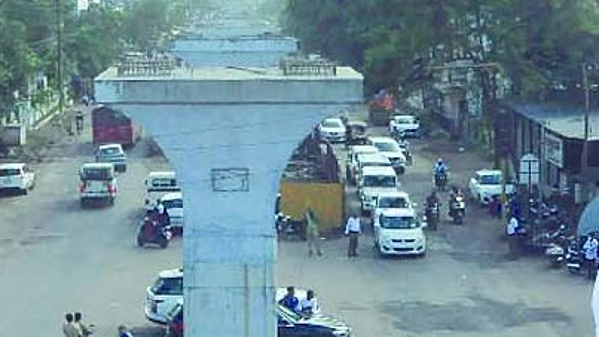 उड्डाणपूलाआधीच नामकरणाचे उड्डाण... राष्ट्रवादीची राजकीय चतुराई