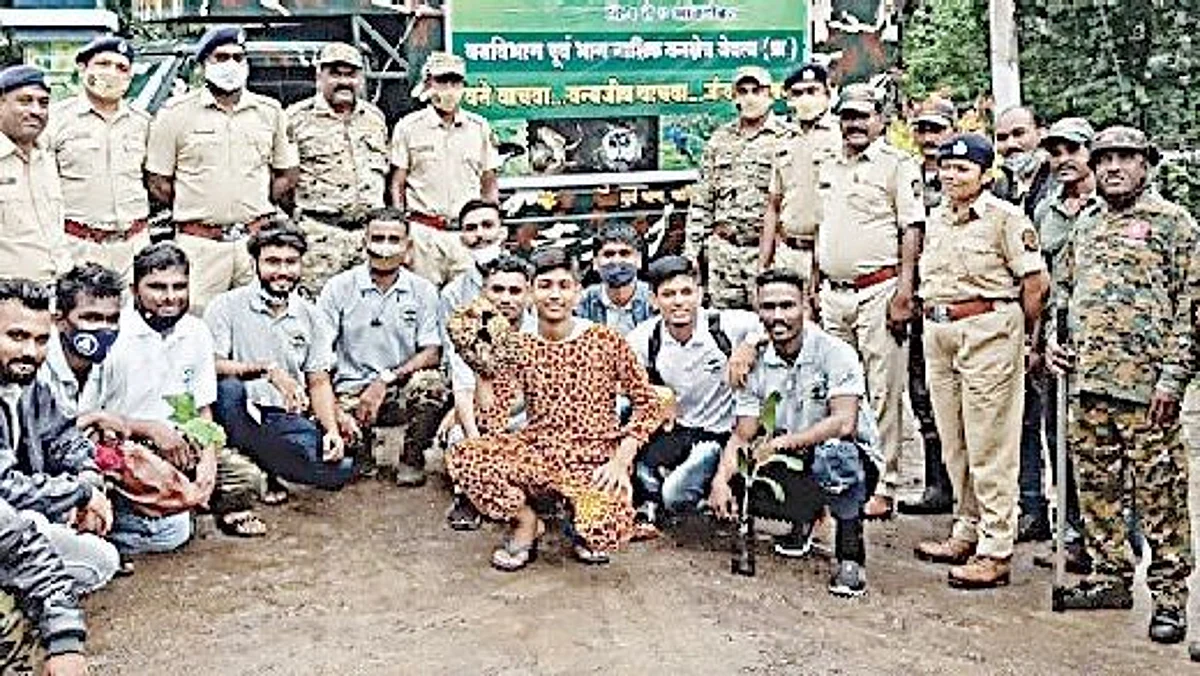 वन्यजीव संरक्षण जनजागृतीसाठी मोटारसायकल रॅली