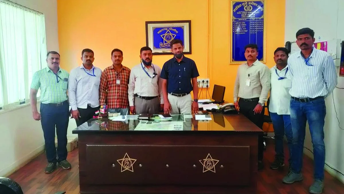 हद्दपारीच्या आदेशाचे उल्लंघन ; तिघांना अटक