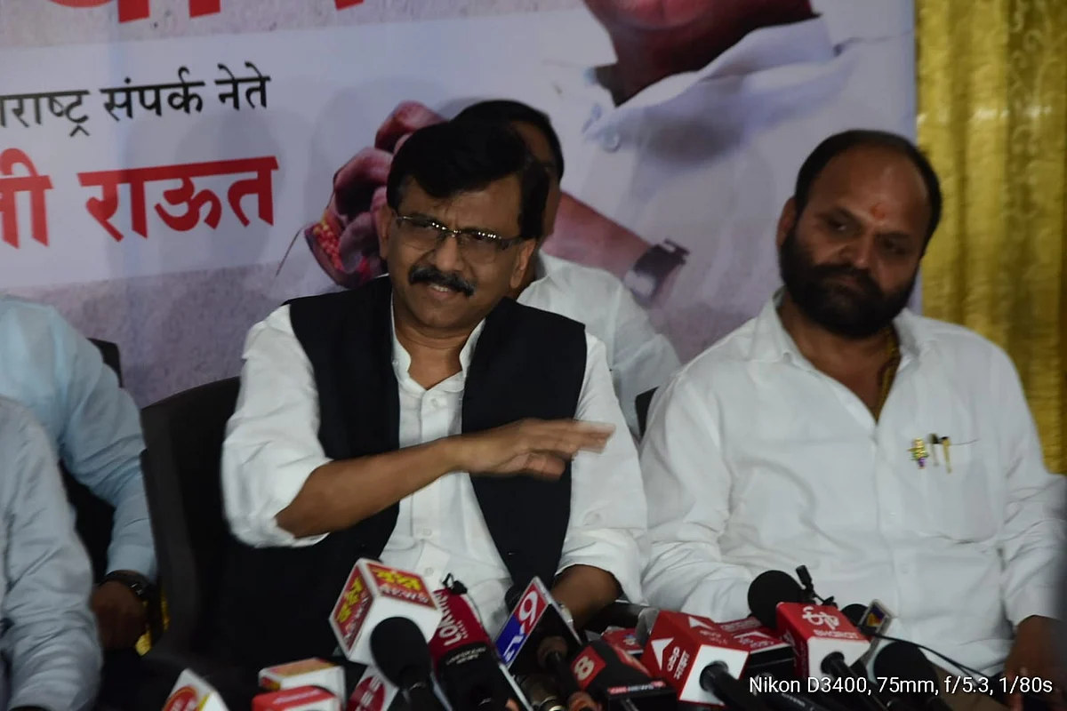 Video : अहो! मुख्यमंत्रीच नव्हे तर मोठ्या पदावर 'ते' असते; खासदार संजय राऊतांचा टोला