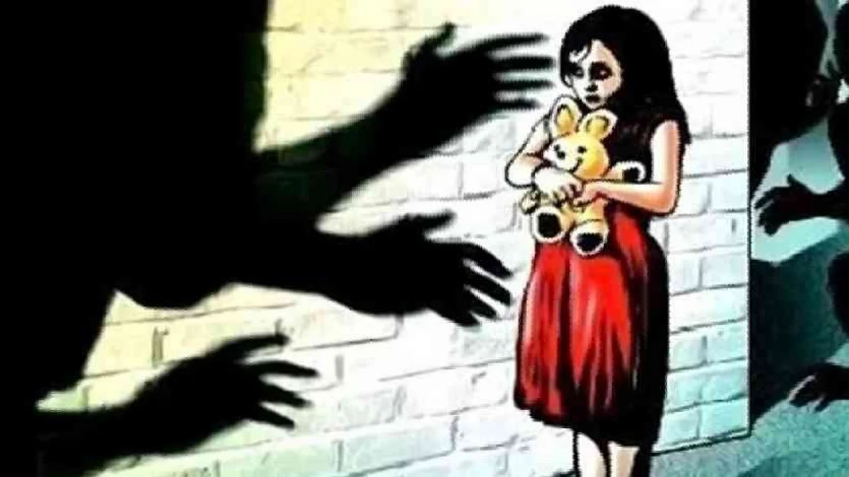 तालुक्यातील एका गावात सहा वर्षीय चिमुकलीवर अत्याचार