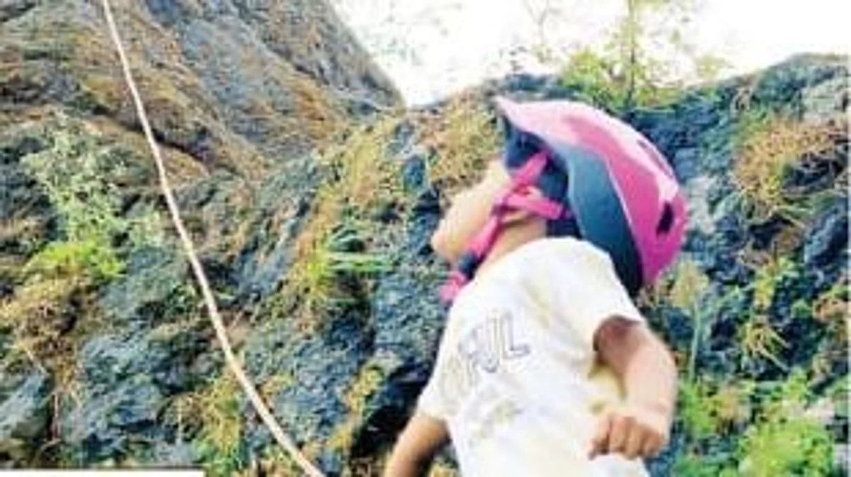 Little girl climbs Navra-Navri fort